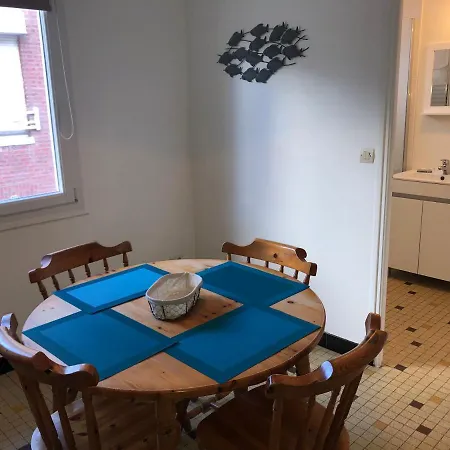 Coquelicot 아파트 *